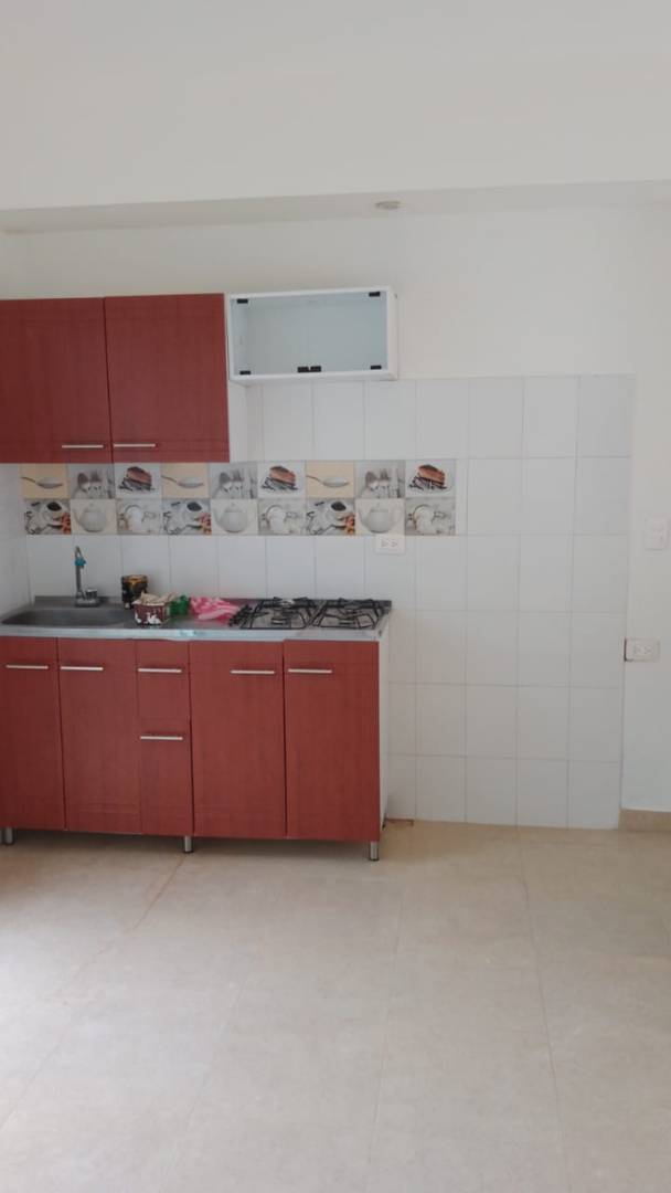 APARTAMENTO EN ARIENDO EN EL BARRIO 6 DE MARZO