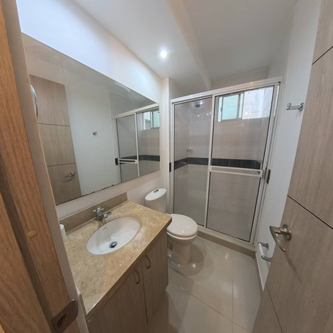 APARTAMENTO EN ARRIENDO EN EL EDIFICIO INDIGO