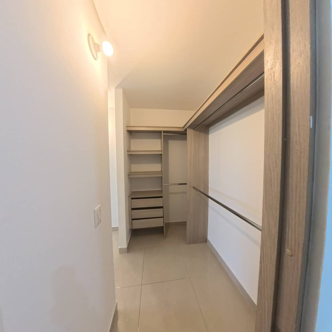 APARTAMENTO EN ARRIENDO EN EL EDIFICIO INDIGO