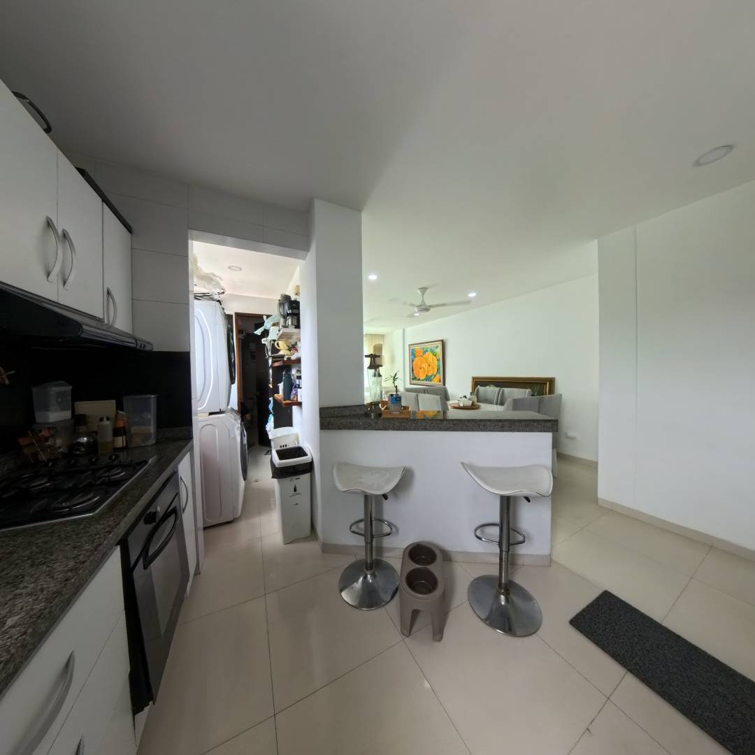 APARTAMENTO EN VENTA EN EL EDIFICIO SAFANA