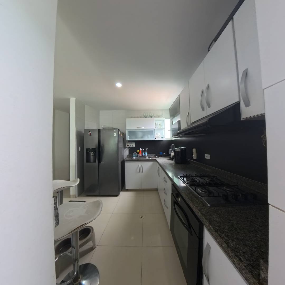 APARTAMENTO EN VENTA EN EL EDIFICIO SAFANA