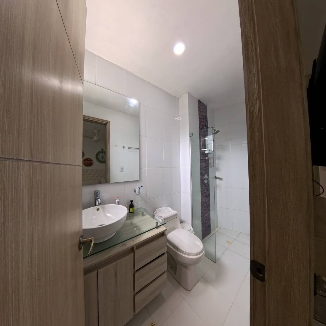 APARTAMENTO EN VENTA EN EL EDIFICIO SAFANA