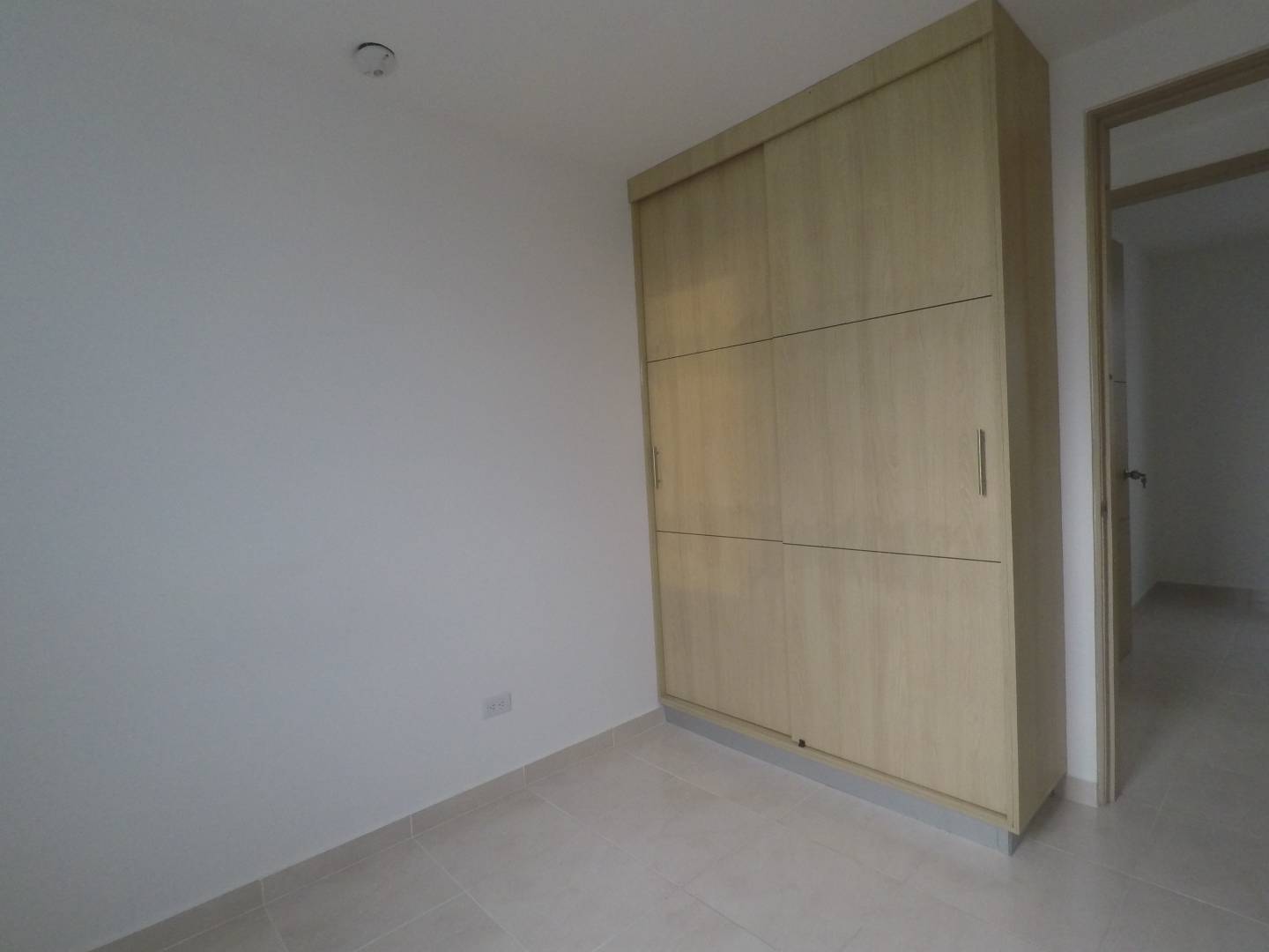 APARTAMENTO EN ARRIENDO