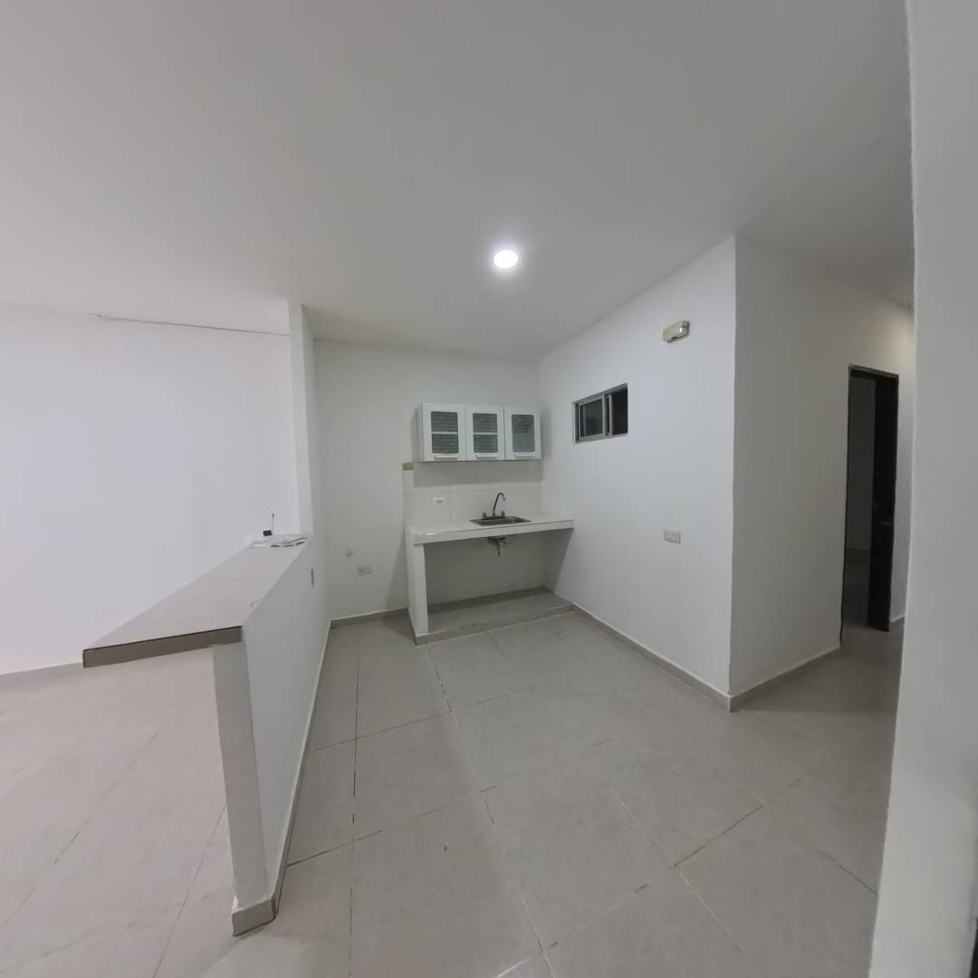 CASA EN ARRIENDO EN LA URBANIZACION VALLEJO