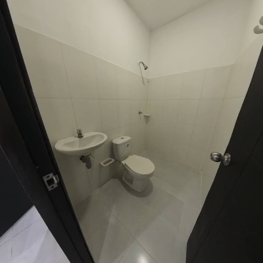 CASA EN ARRIENDO EN LA URBANIZACION VALLEJO