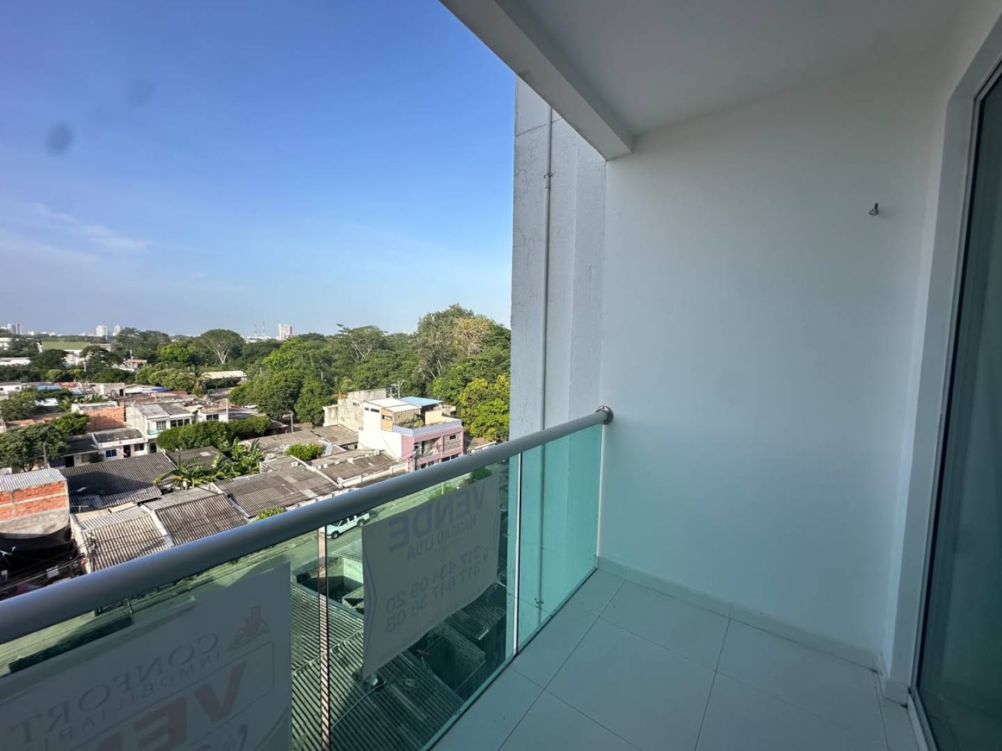 APARTAMENTO EN VENTA EN EL EDIFICIO MIRADOR RONDA DEL SINU