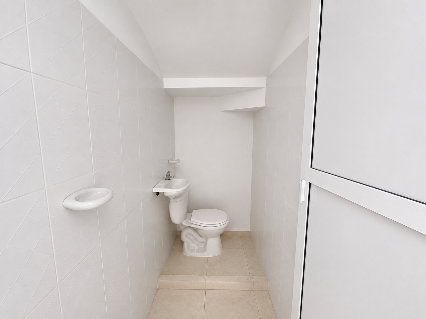 CASA EN VENTA EN CONJUNTO RESIDENCIAL THALANTHA