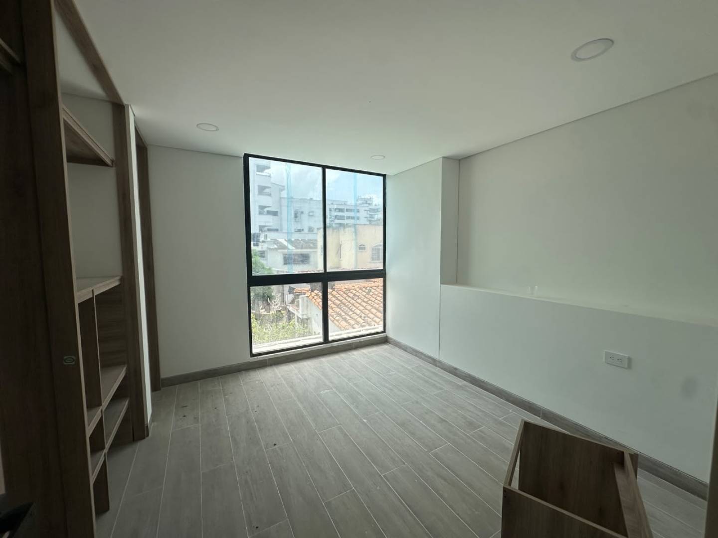 LOCAL COMERCIAL EN ARRIENDO