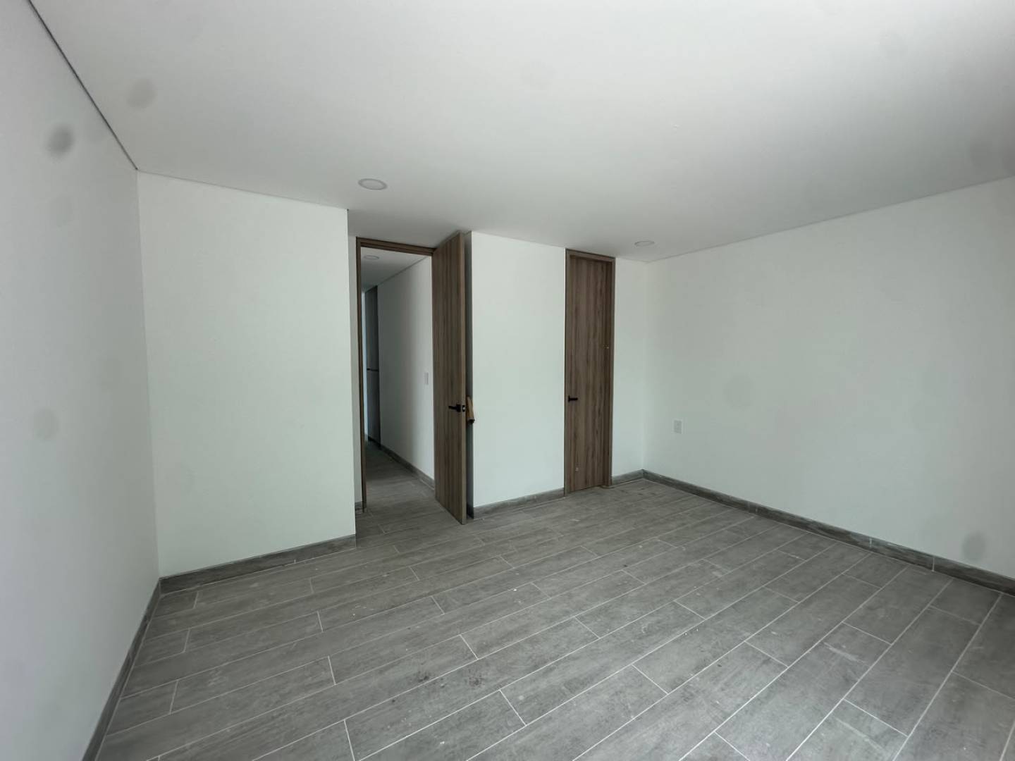 LOCAL COMERCIAL EN ARRIENDO