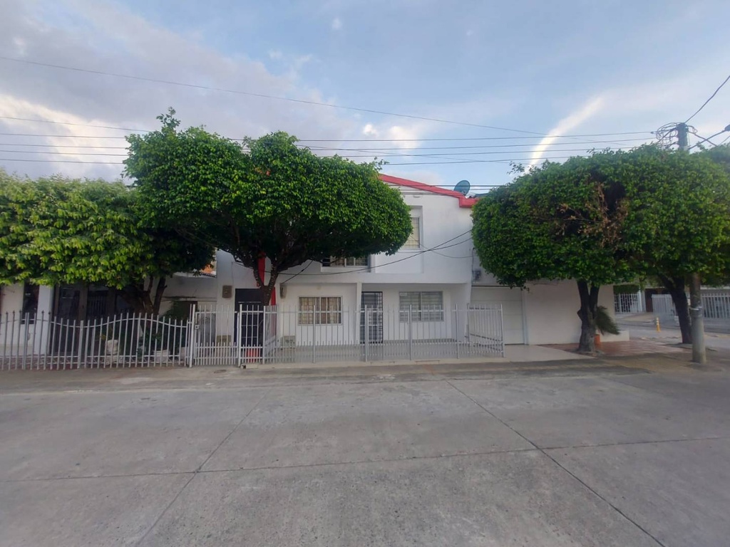 APARTAMENTO EN VENTA Y ARRIENDO