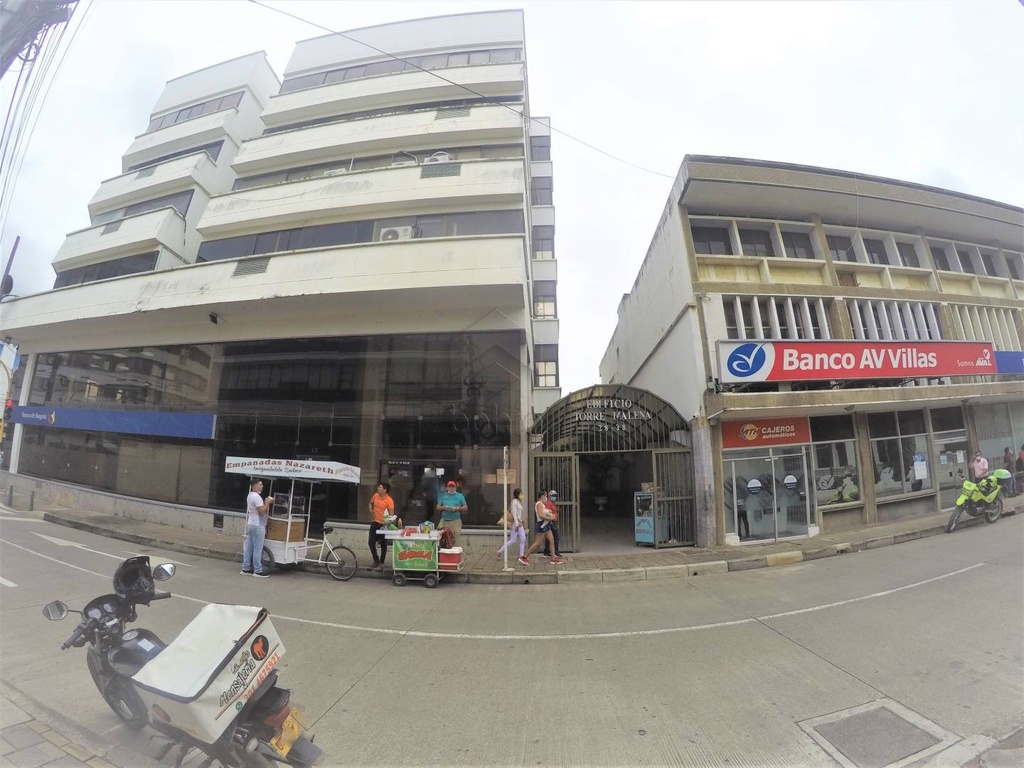 OFICINA EN VENTA EN EDIFICIO MALENA
