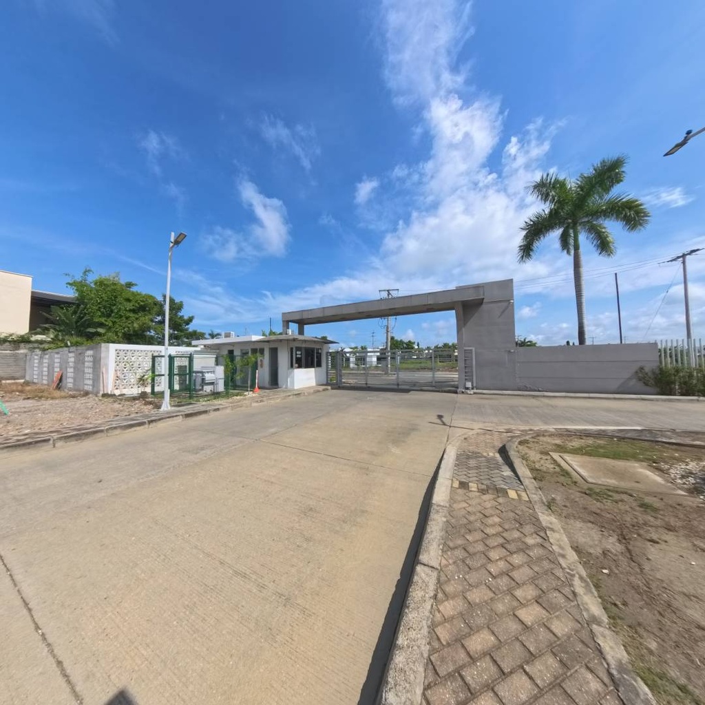 LOTE EN VENTA EN PRADOS DE PICACHO