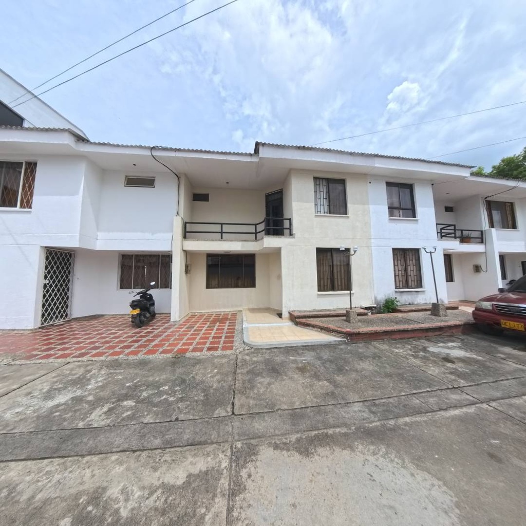 CASA EN ARRIENDO Y VENTA EN EL CENTRO