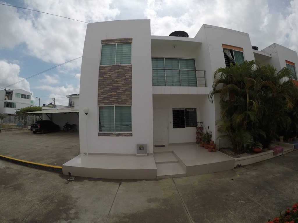 CASA EN VENTA ENEL BARRIO ALEJANDRIA