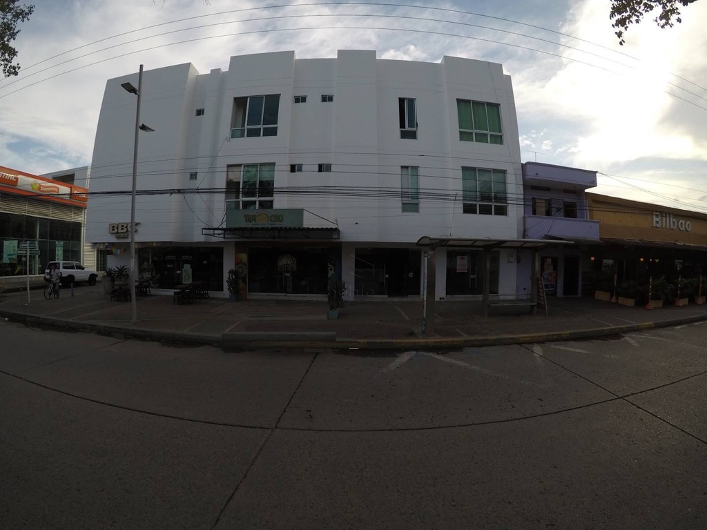 LOCAL COMERCIAL EN ARRIENDO