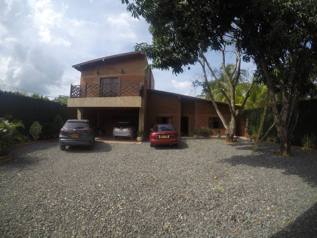 CASA CAMPESTRE EN VENTA