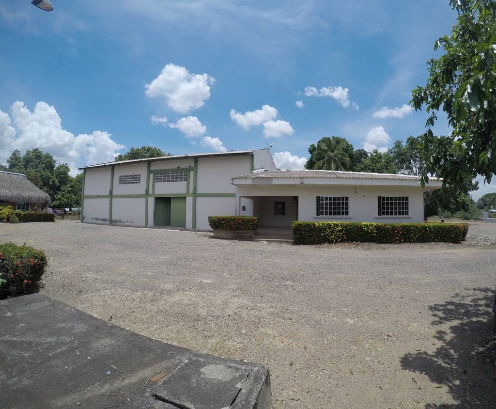 BODEGA COMERCIAL EN ARRIENDO