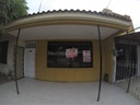 CASA-LOTE EN VENTA