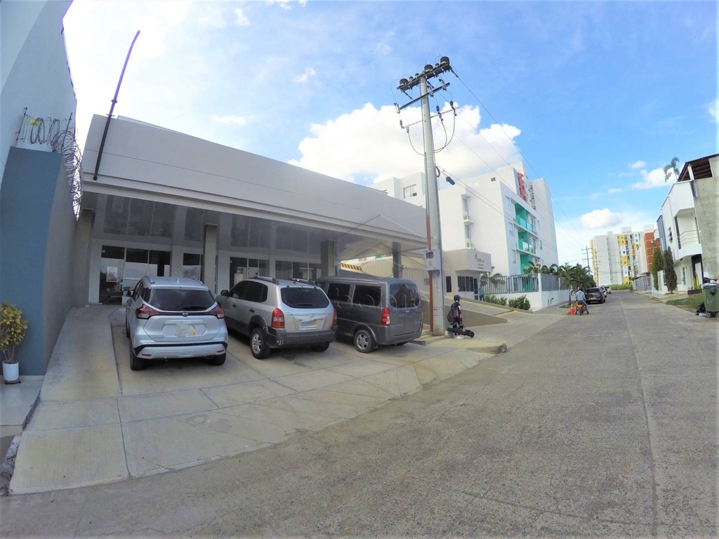LOCAL EN ARRIENDO EN EL BARRIO VILLA NOVA EDIFICIO TORRE 44