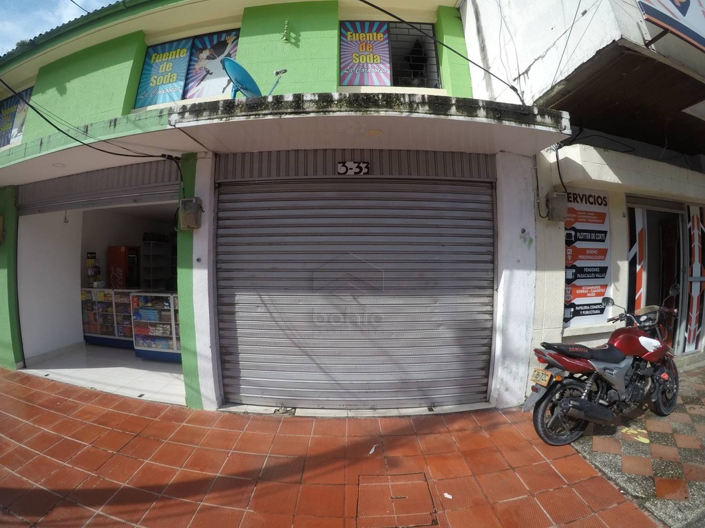 LOCAL COMERCIAL EN ARRIENDO