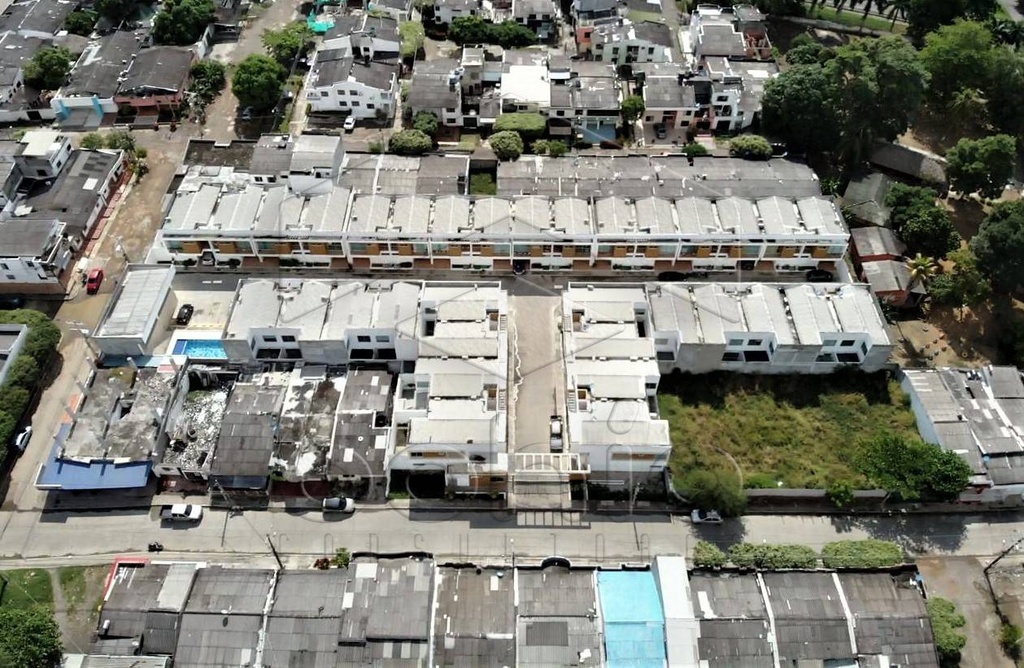 CASA EN ARRIEDNO Y VENTA