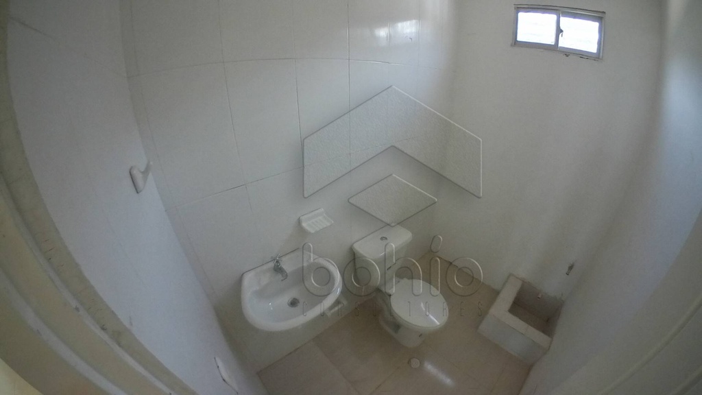 LOCAL COMERCIAL EN ARRIENDO EN EL CENTRO