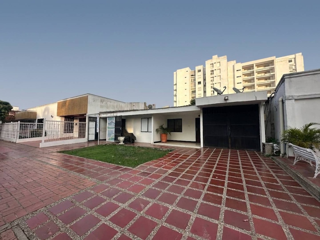 CASA EN VENTA EN EL CENTRO