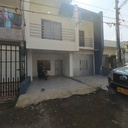 OPORTUNIDAD BIFAMILIAR EN VENTA