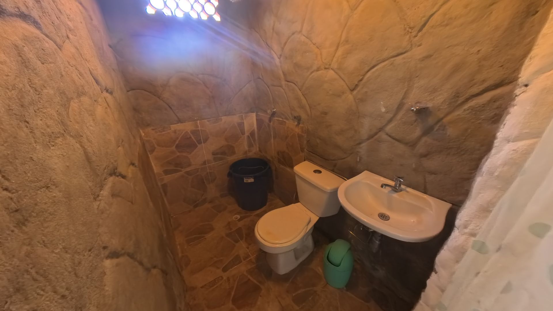 CASA FINCA - AMOBLADA - VENTA