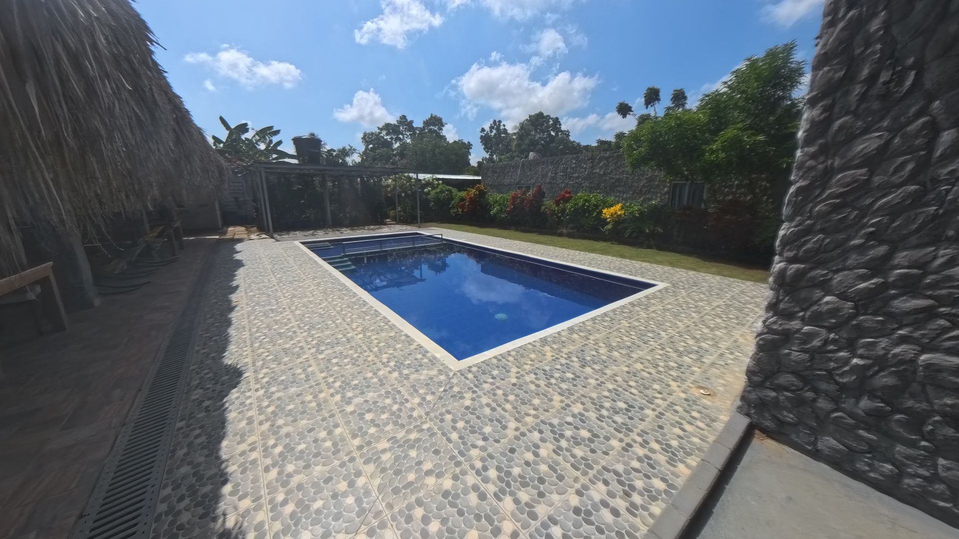 CASA FINCA - AMOBLADA - VENTA