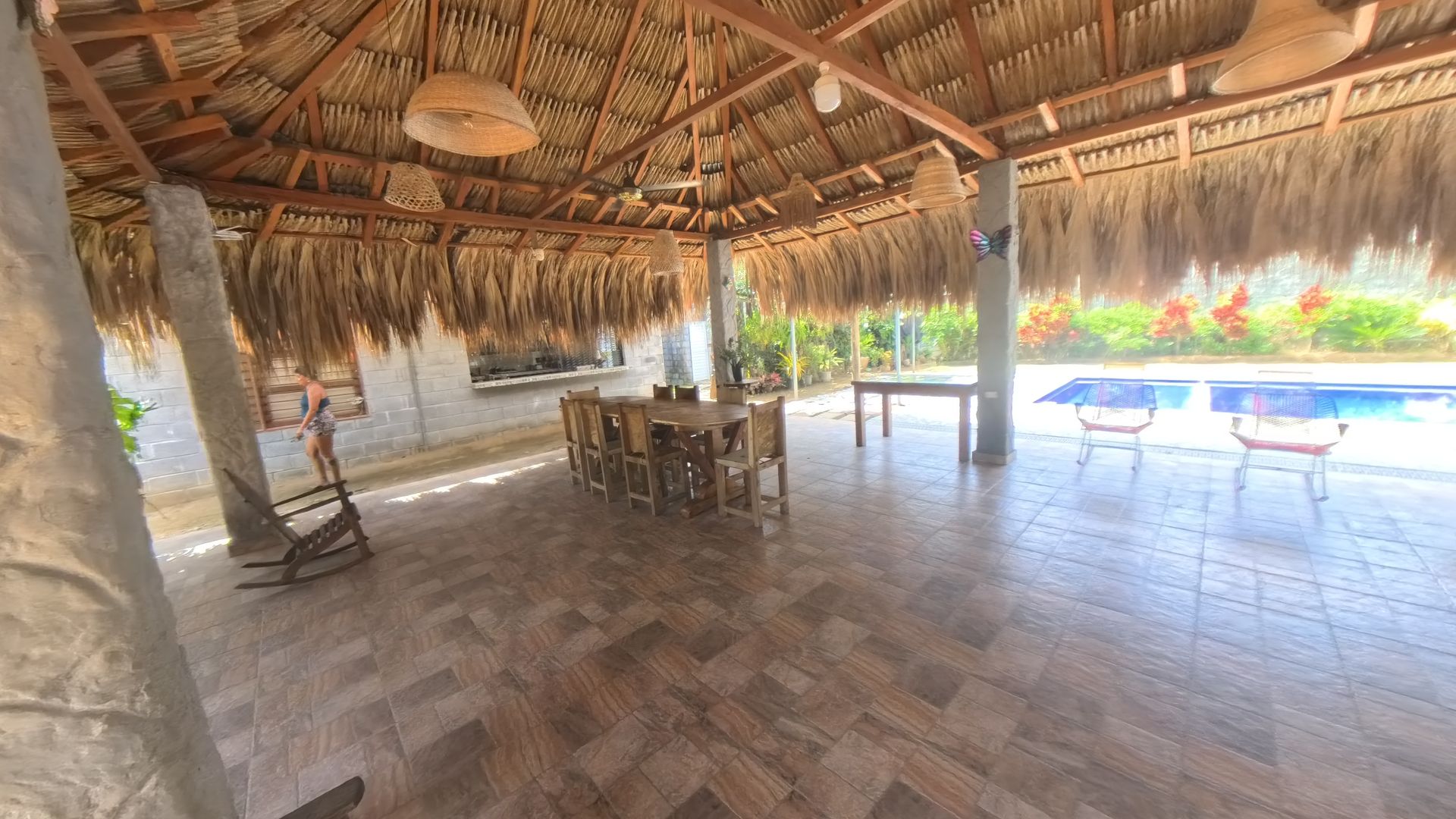 CASA FINCA - AMOBLADA - VENTA