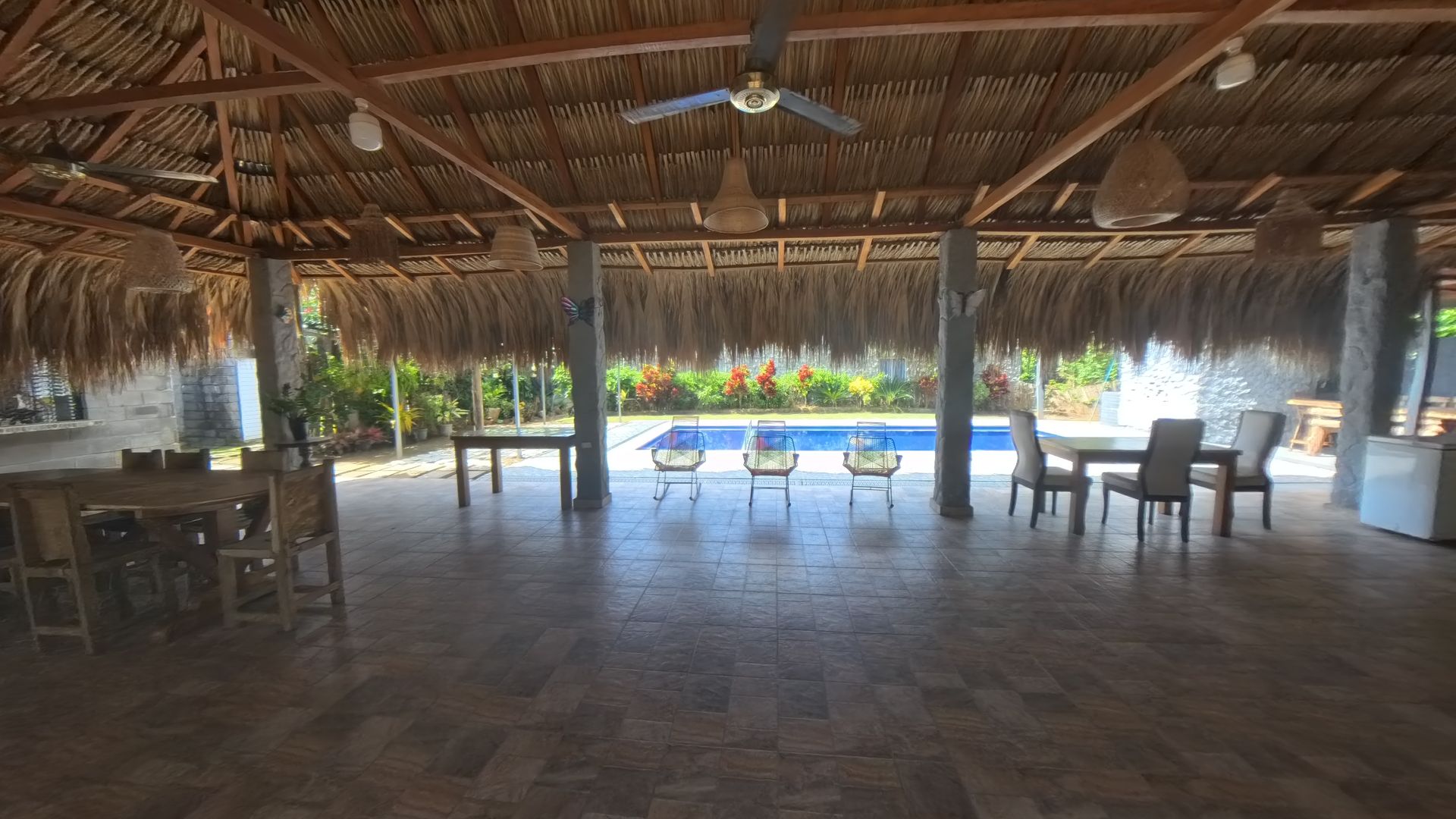 CASA FINCA - AMOBLADA - VENTA