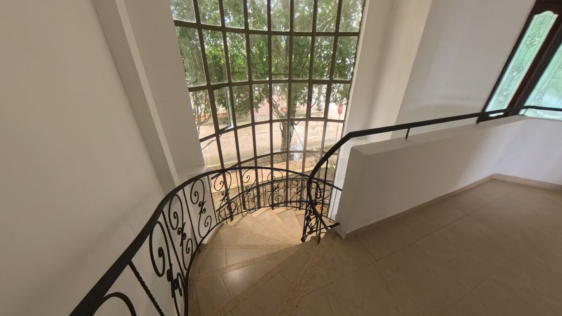 CASA - ARRIENDO - FAMILIAR - COMERCIAL
