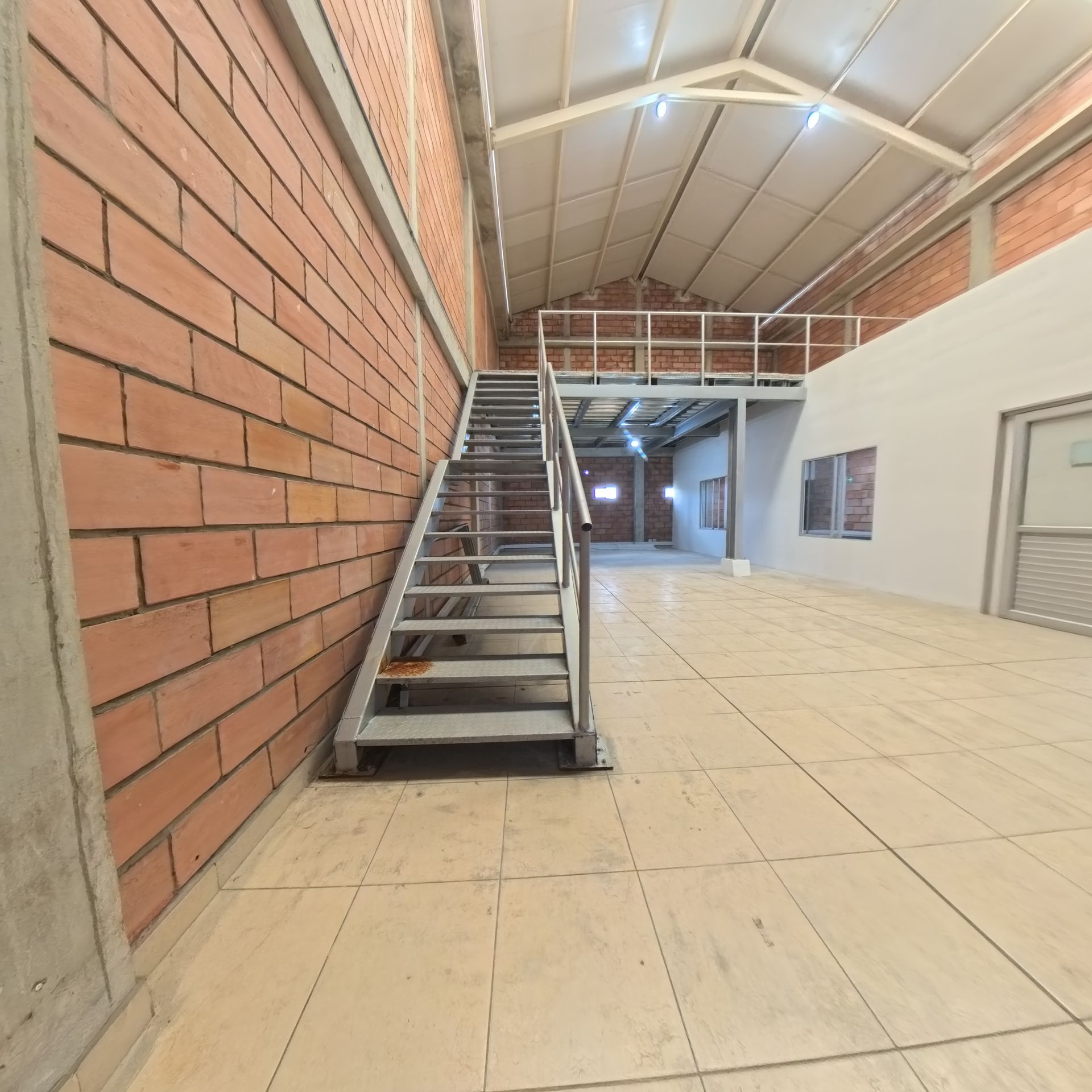 BODEGA - ARRIENDO - SAN GERONIMO