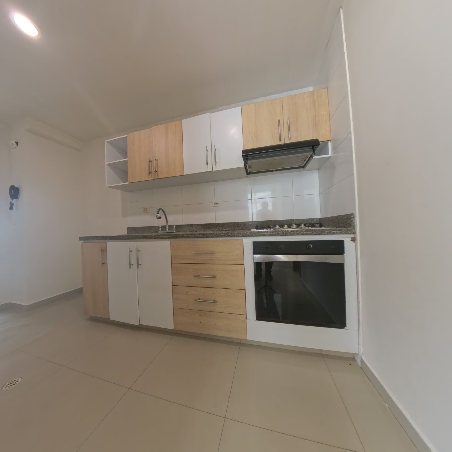 APARTAMENTO - ARRIENDO - TORRE 951
