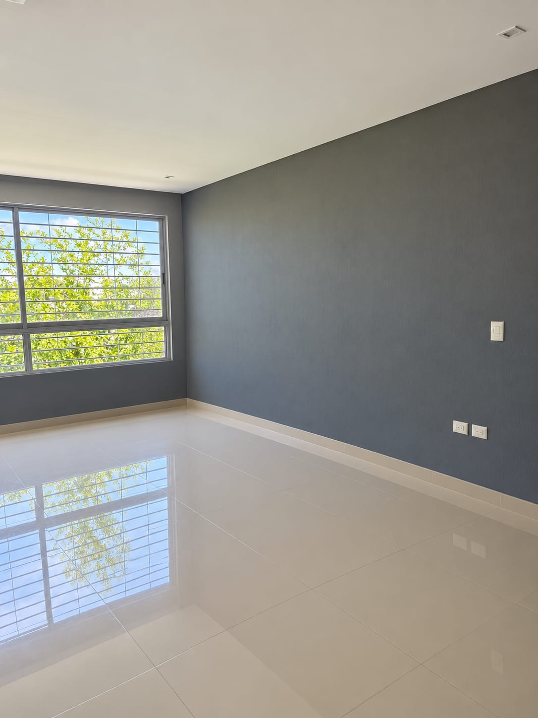 CASA - VENTA & ARRIENDO - SEVILLANA.1