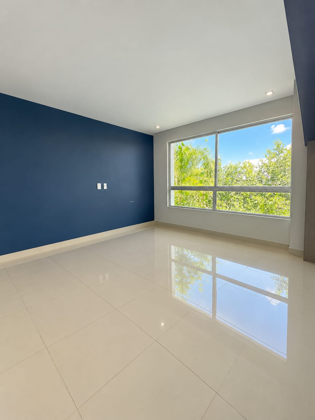 CASA - VENTA & ARRIENDO - SEVILLANA.1
