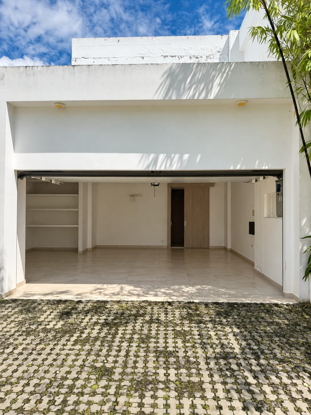 CASA - VENTA & ARRIENDO - SEVILLANA.1